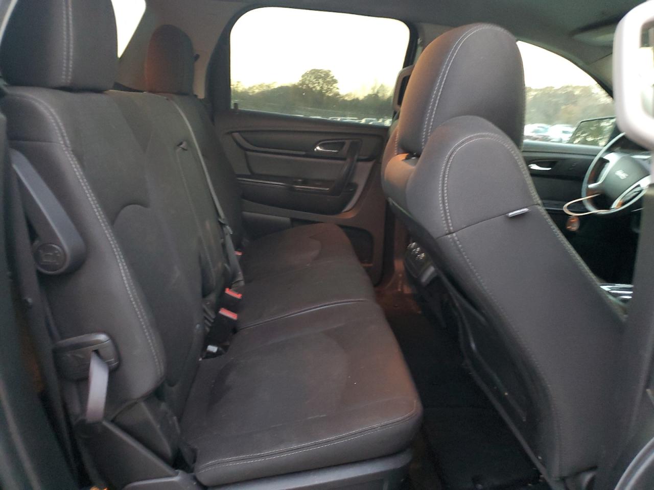 2016 GMC Acadia - Image 11