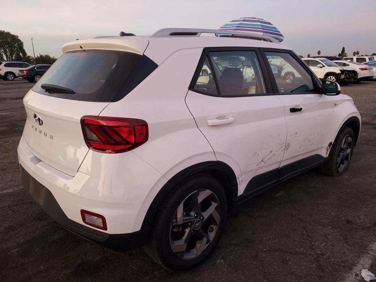 2023 Hyundai Venue - Image 3