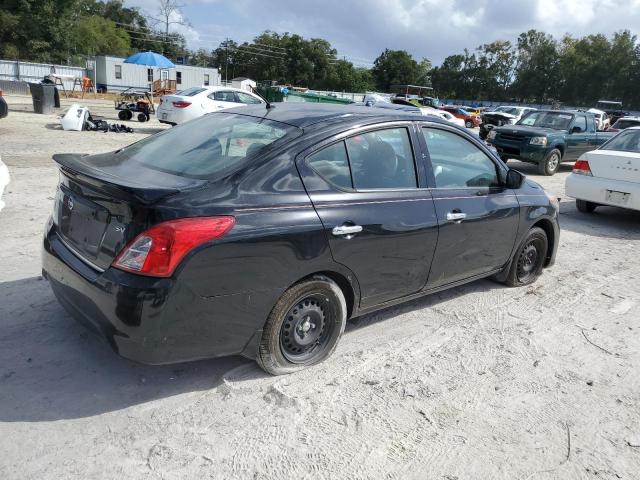  NISSAN VERSA 2017 Чорний