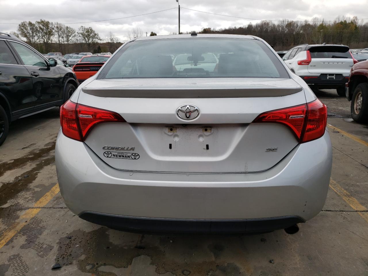 2018 Toyota Corolla L VIN: 5YFBURHE6JP828210 Lot: 80816094