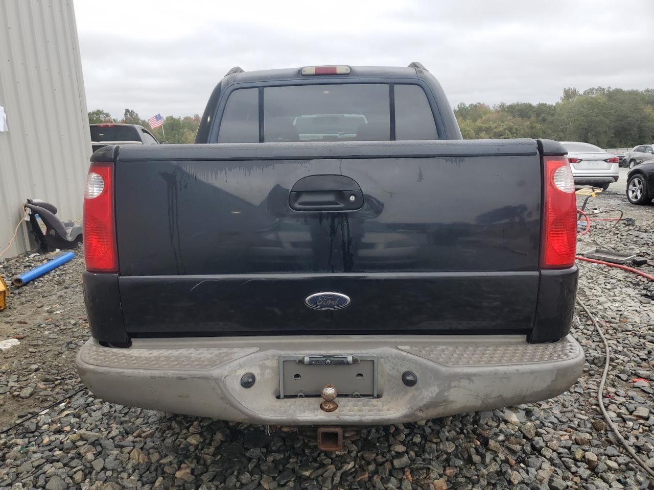 2001 Ford Explorer - Image 6