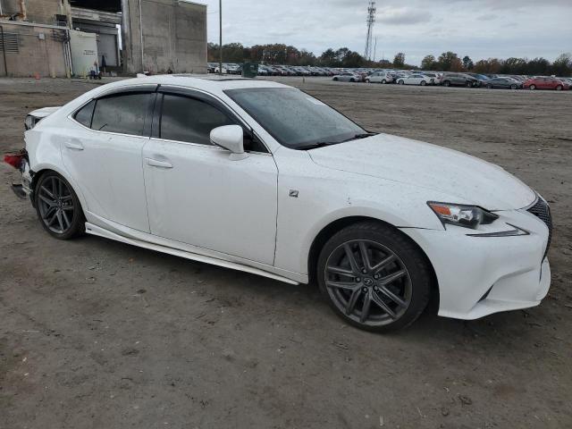 Sedans LEXUS IS 2016 White