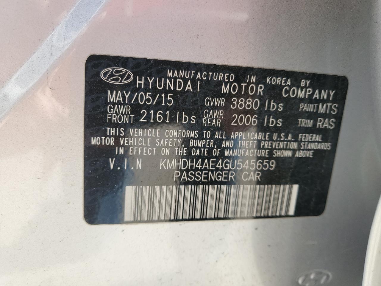 2016 Hyundai Elantra - Image 12