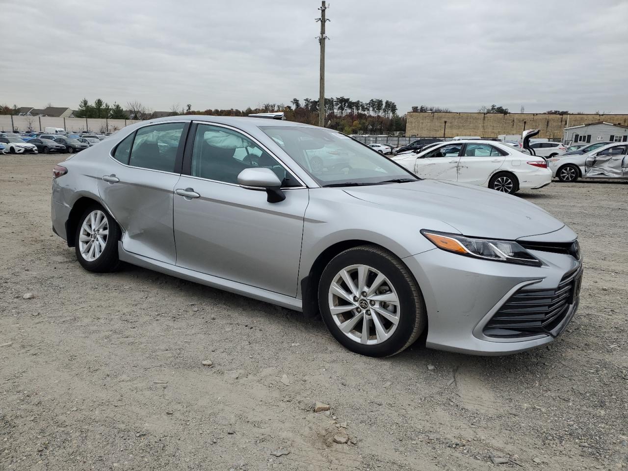 2022 Toyota Camry - Image 4