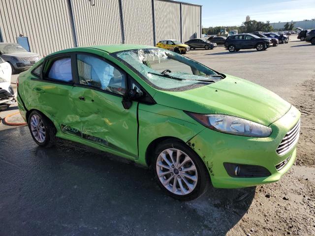  FORD FIESTA 2014 Зеленый