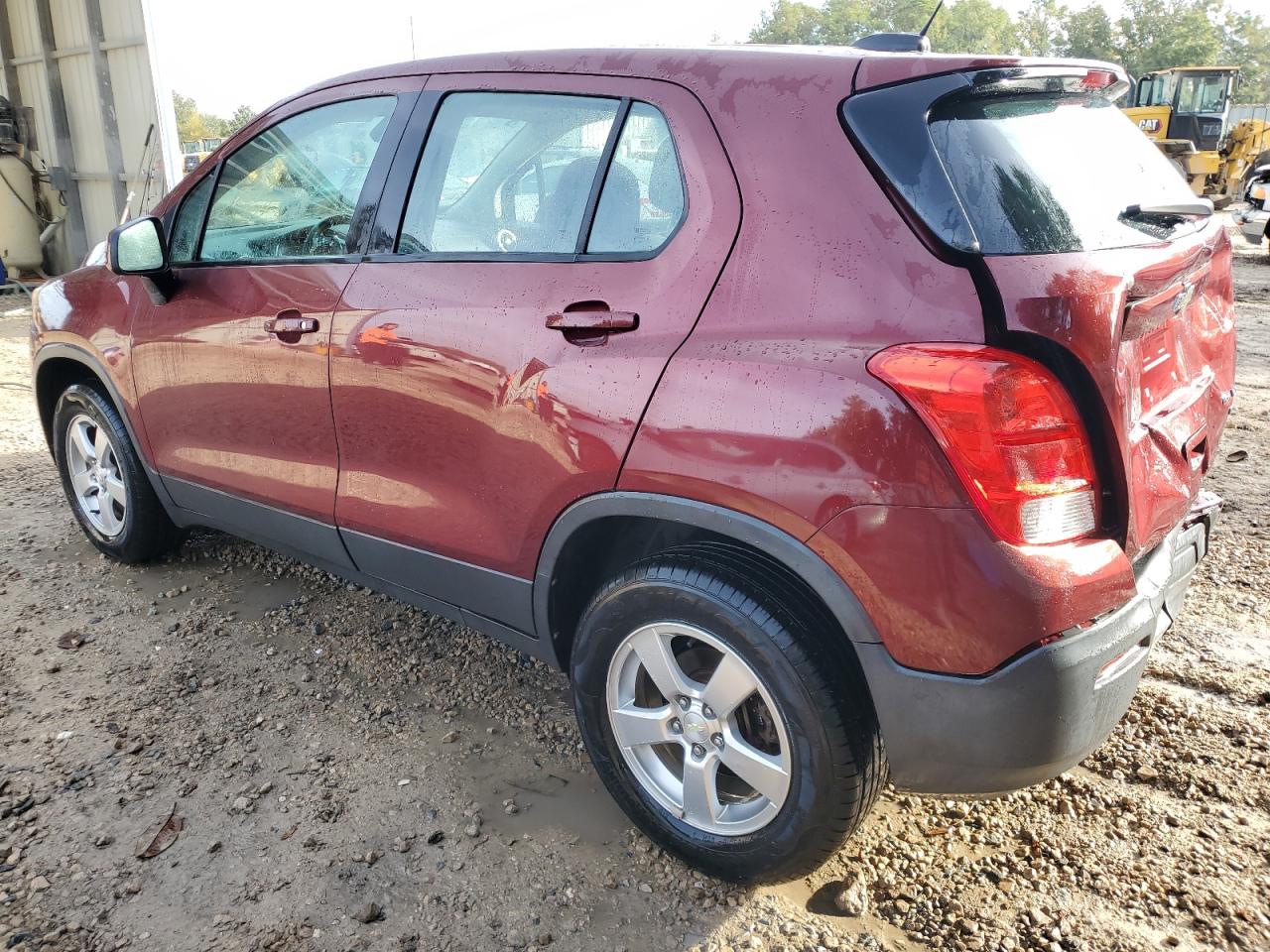 2016 Chevrolet Trax - Image 2