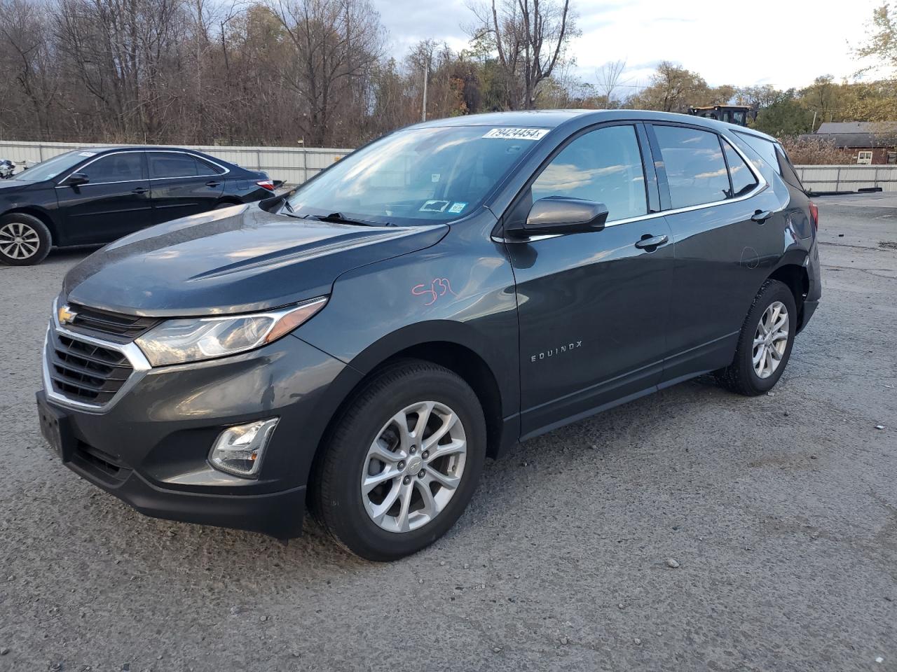 2020 Chevrolet Equinox - Image 1
