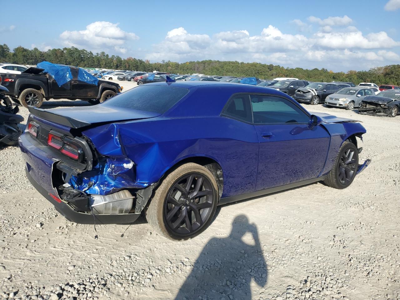 2020 Dodge Challenger - Image 3