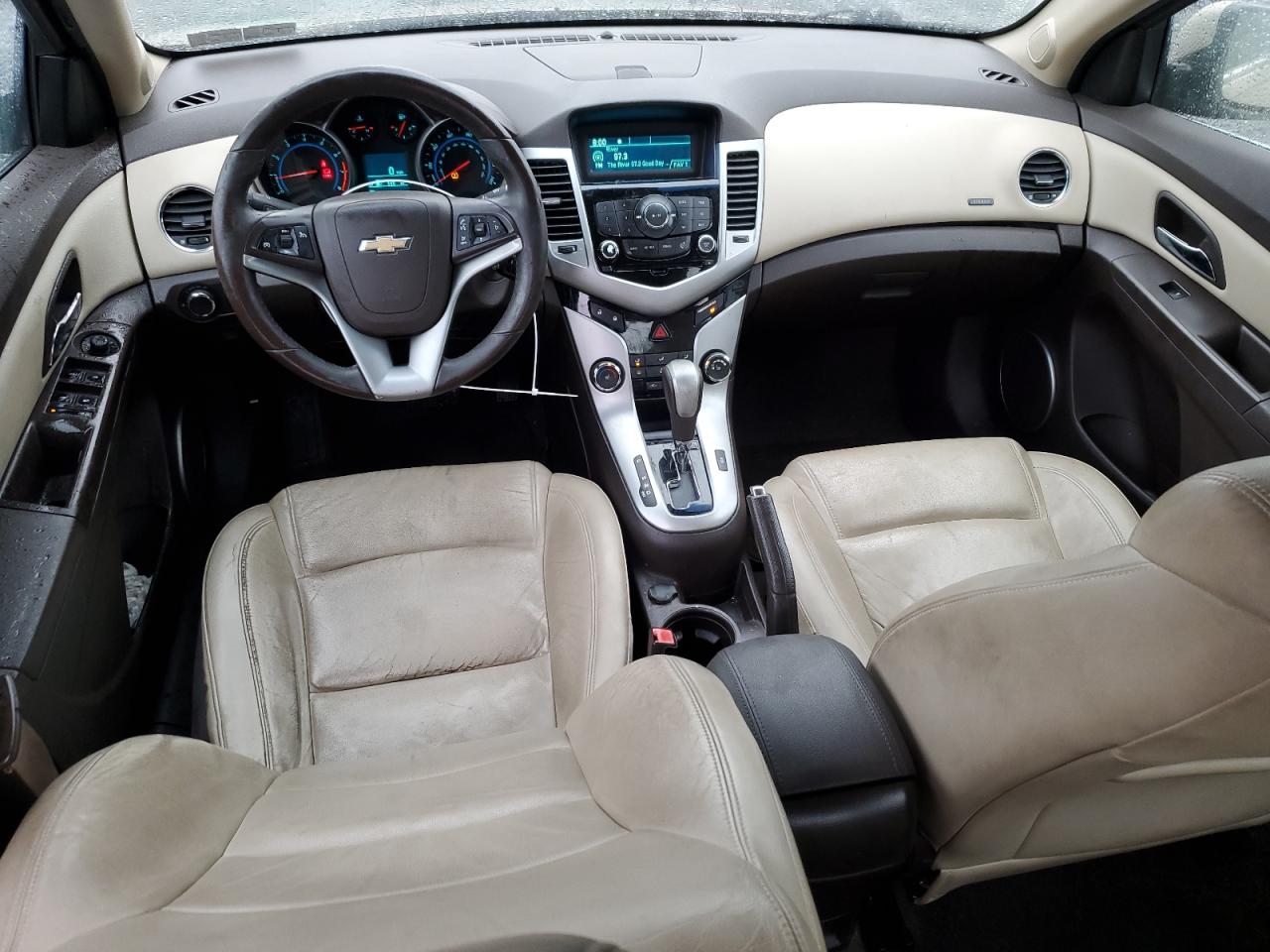 2012 Chevrolet Cruze - Image 8