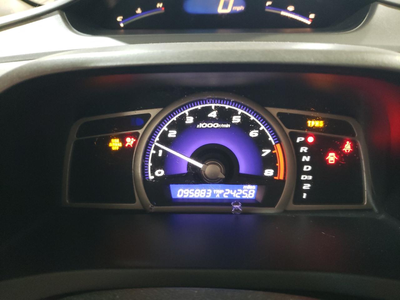 2010 Honda Civic - Image 9