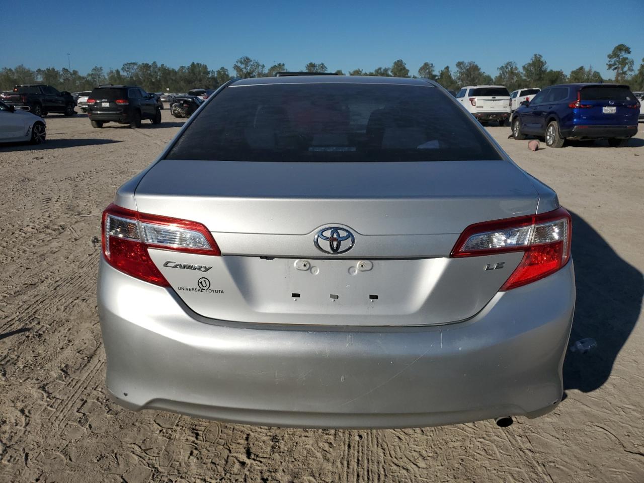 2014 Toyota Camry L VIN: 4T4BF1FKXER380374 Lot: 79679544