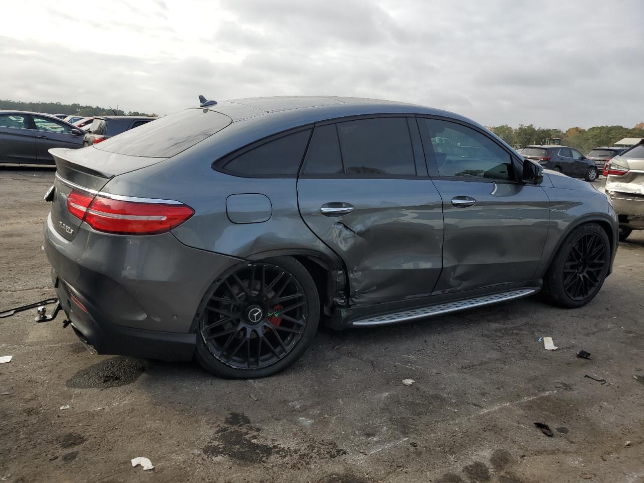 2019 Mercedes-Benz GLE - Image 3