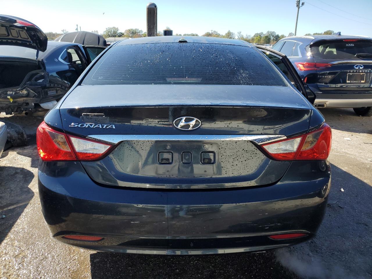 2012 Hyundai Sonata - Image 6