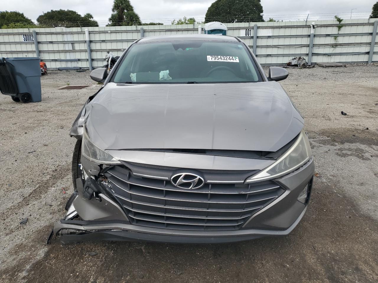 2020 Hyundai Elantra - Image 5