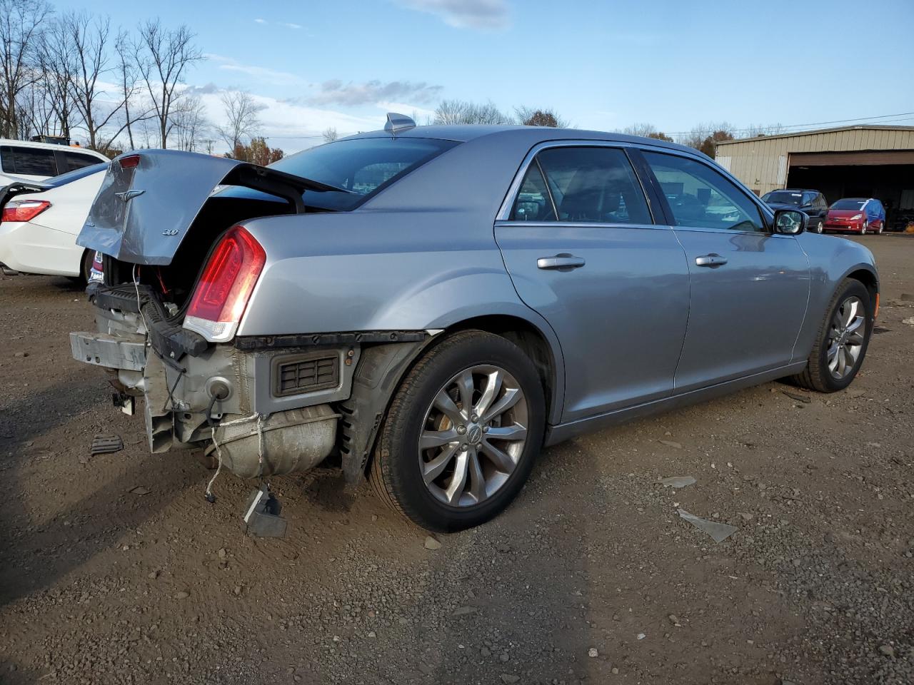 VIN 2C3CCARG0GH176499 2016 CHRYSLER 300 no.3