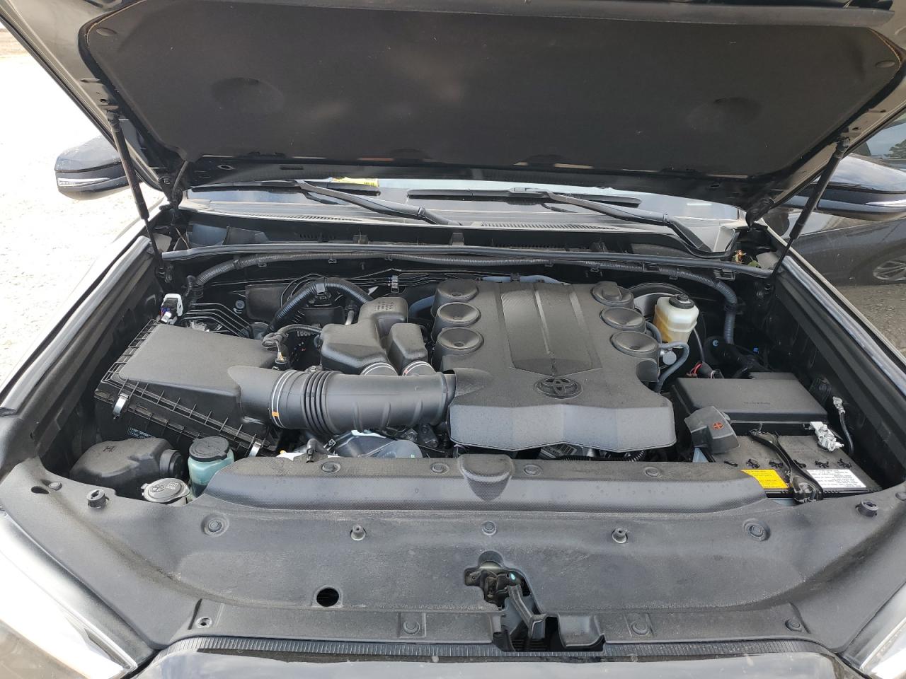 2019 Toyota 4Runner - Image 13