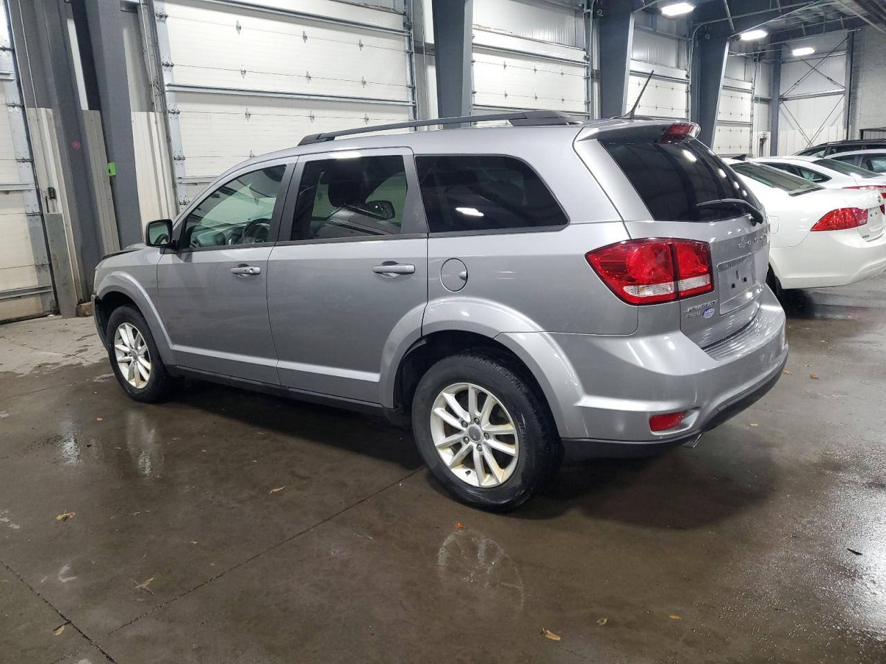 2016 Dodge Journey - Image 2