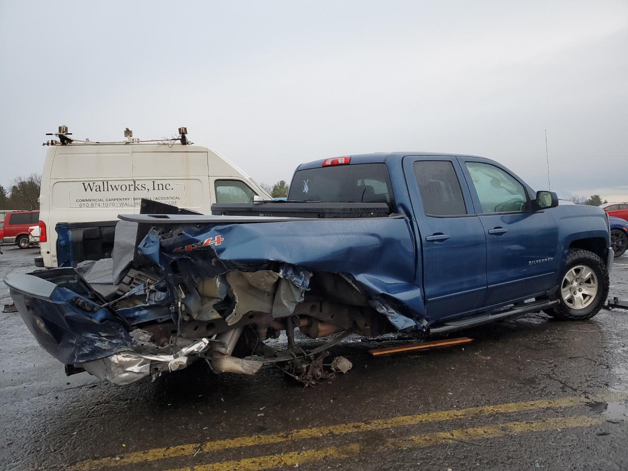 2017 Chevrolet Silverado - Image 3