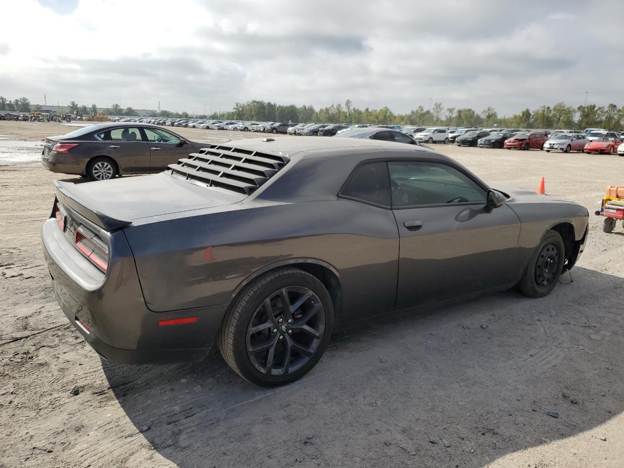 2021 Dodge Challenger - Image 3