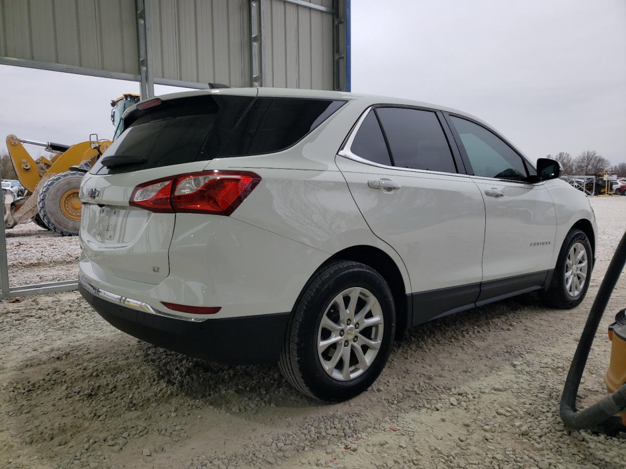 2019 Chevrolet Equinox - Image 3
