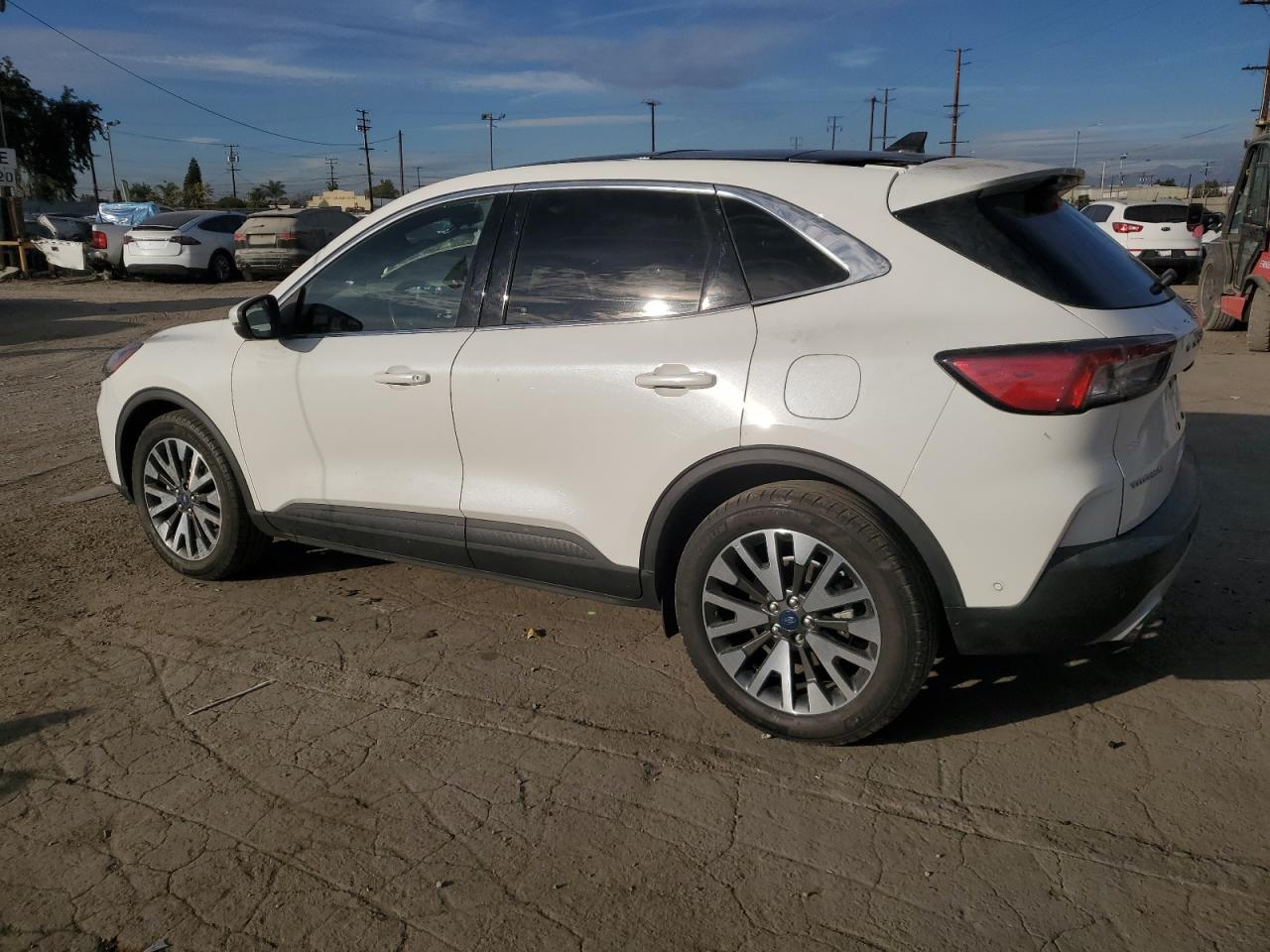 2020 Ford Escape - Image 2