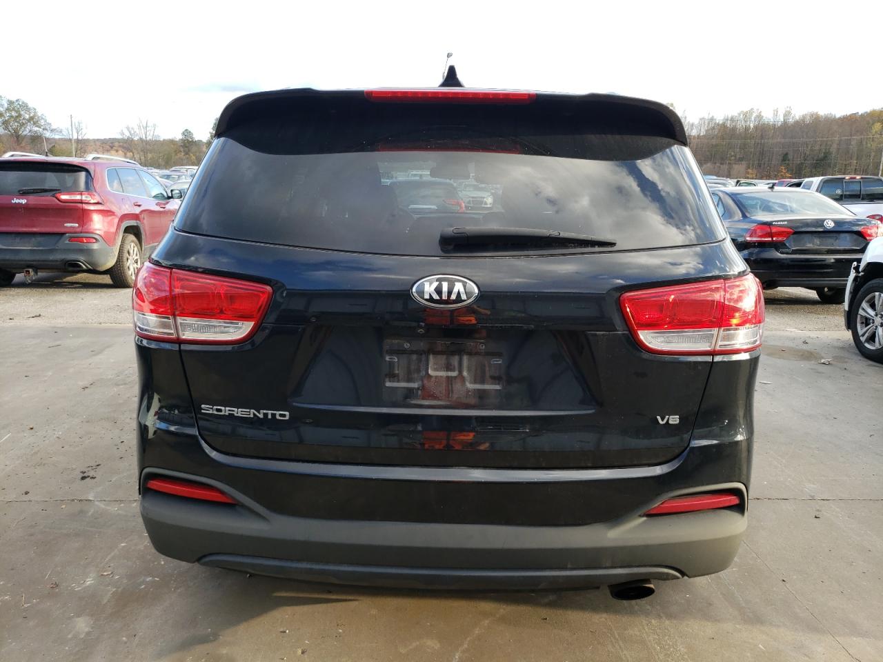 2016 Kia Sorento - Image 6