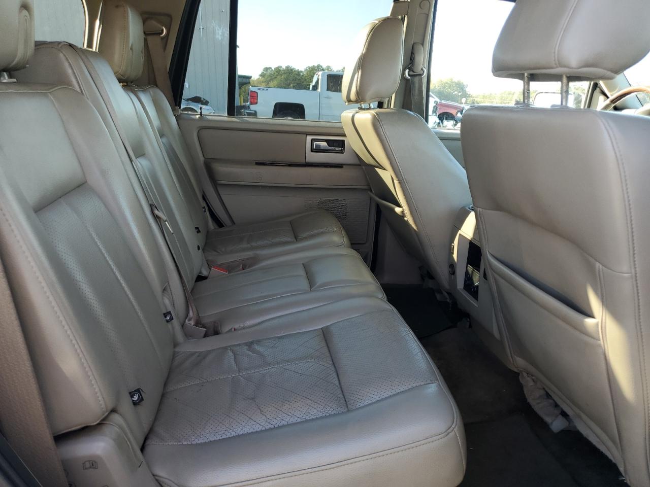 2010 Ford Expedition Limited VIN: 1FMJU1K52AEB60002 Lot: 79889644