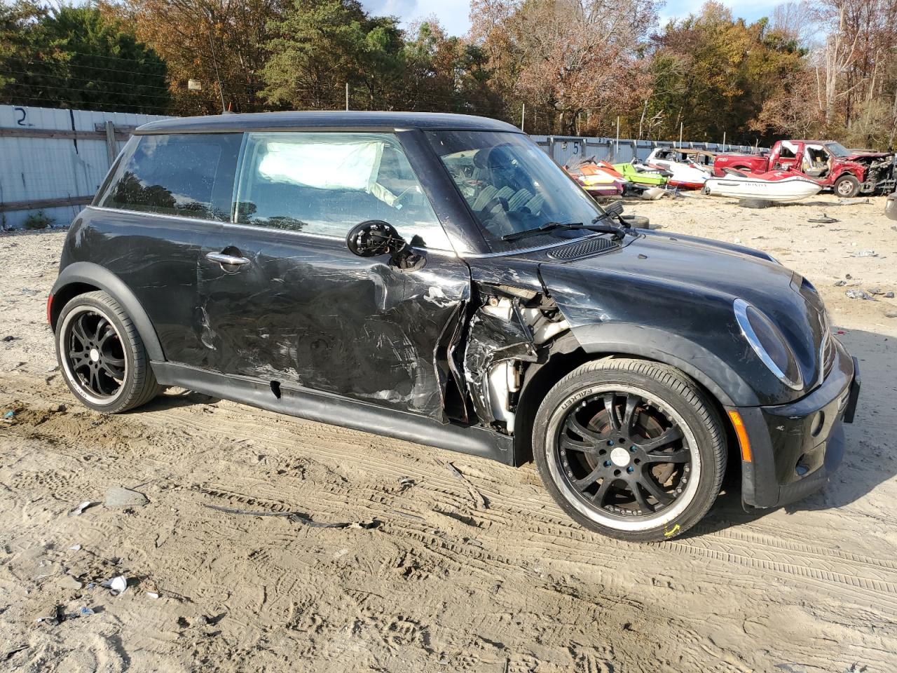 2005 MINI Cooper - Image 4