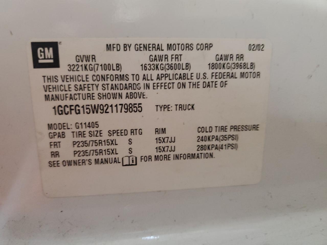 2002 Chevrolet Express - Image 12