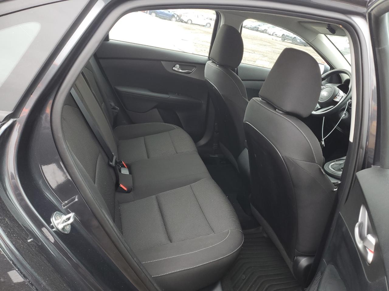 2019 Kia Forte - Image 10