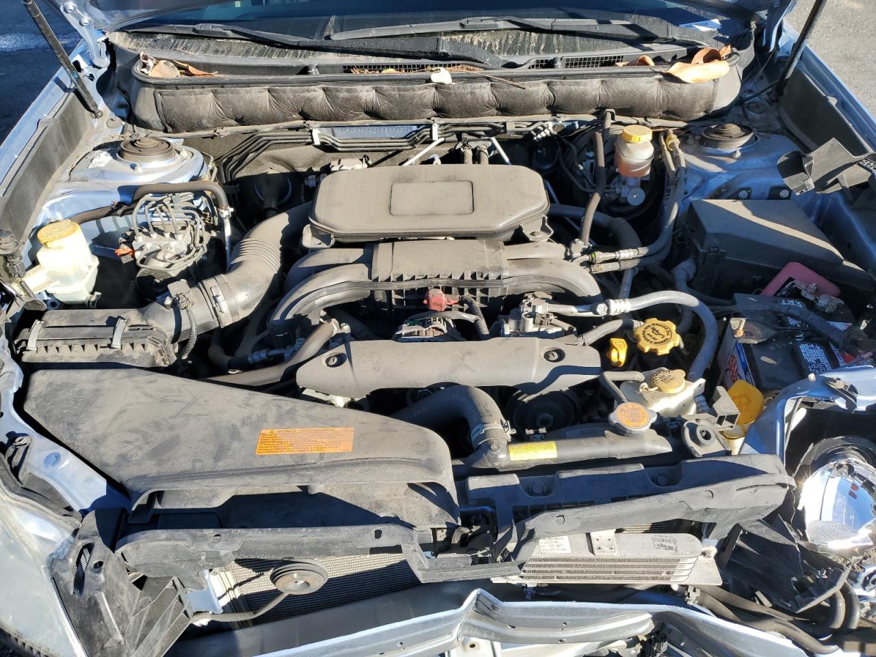 2010 Subaru Outback - Image 11