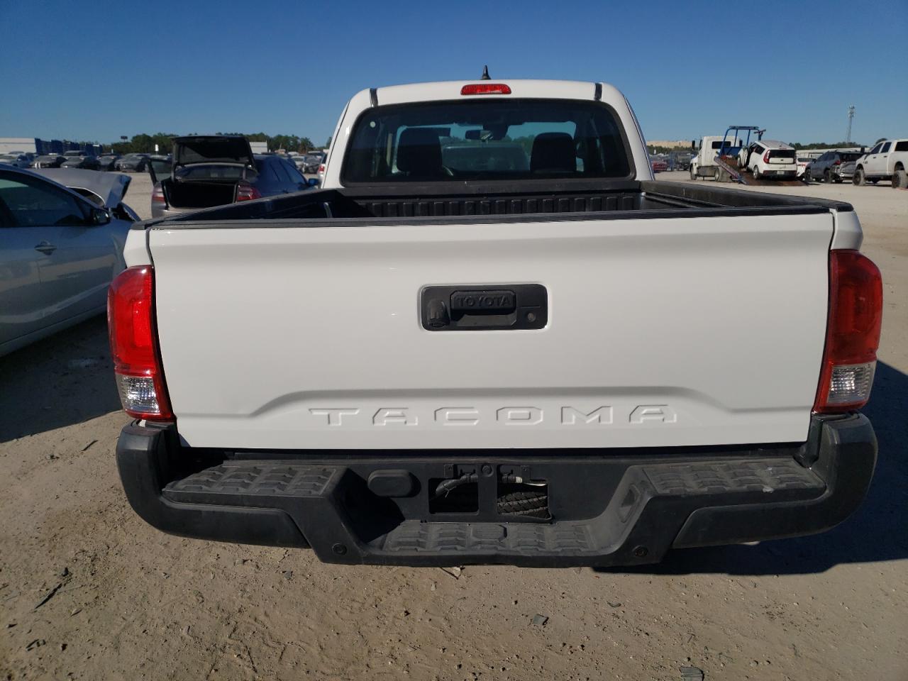 2018 Toyota Tacoma Access Cab VIN: 5TFRX5GN3JX107442 Lot: 81986114