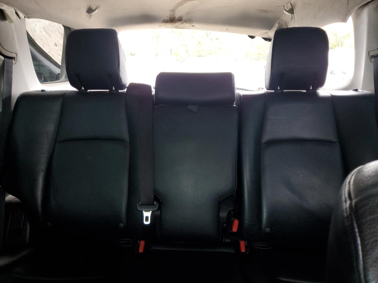 2013 Toyota 4Runner - Image 10
