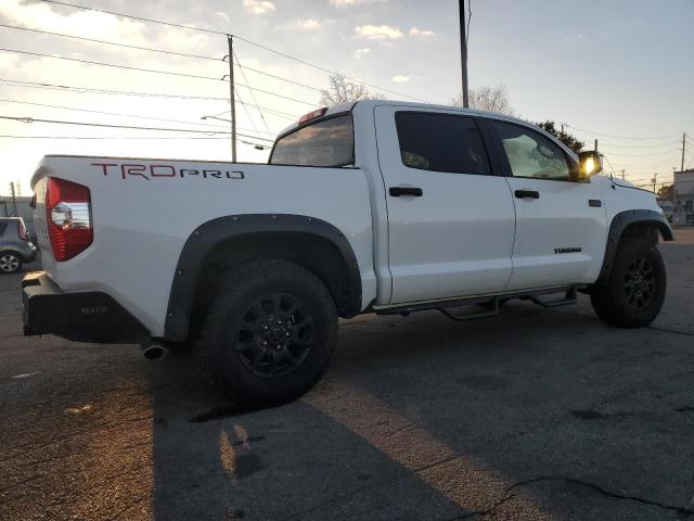  TOYOTA TUNDRA 2016 Biały