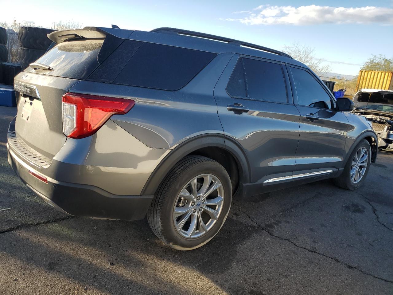 VIN 1FMSK7DH4PGA90410 2023 FORD EXPLORER no.3