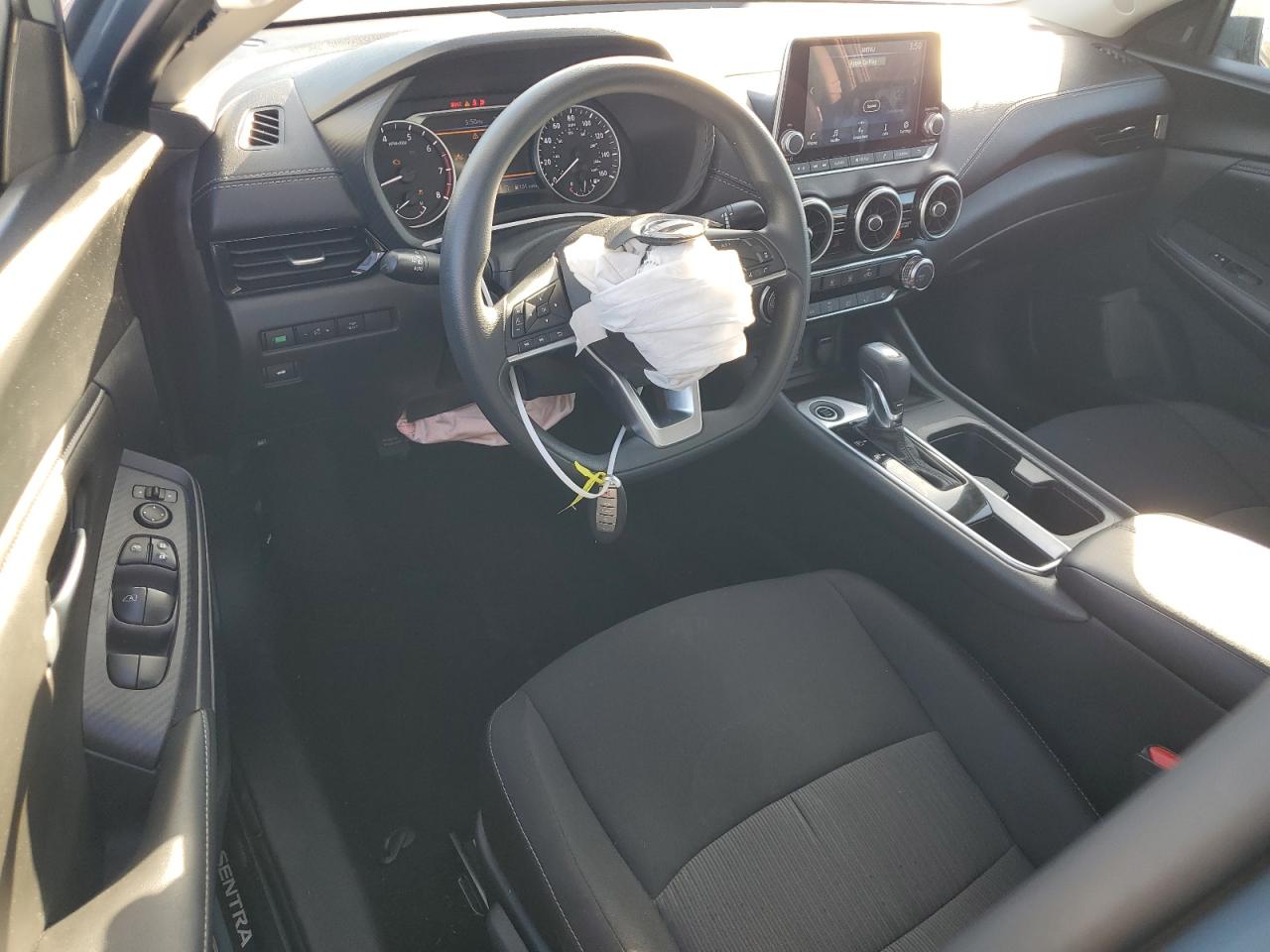 2024 Nissan Sentra - Image 8