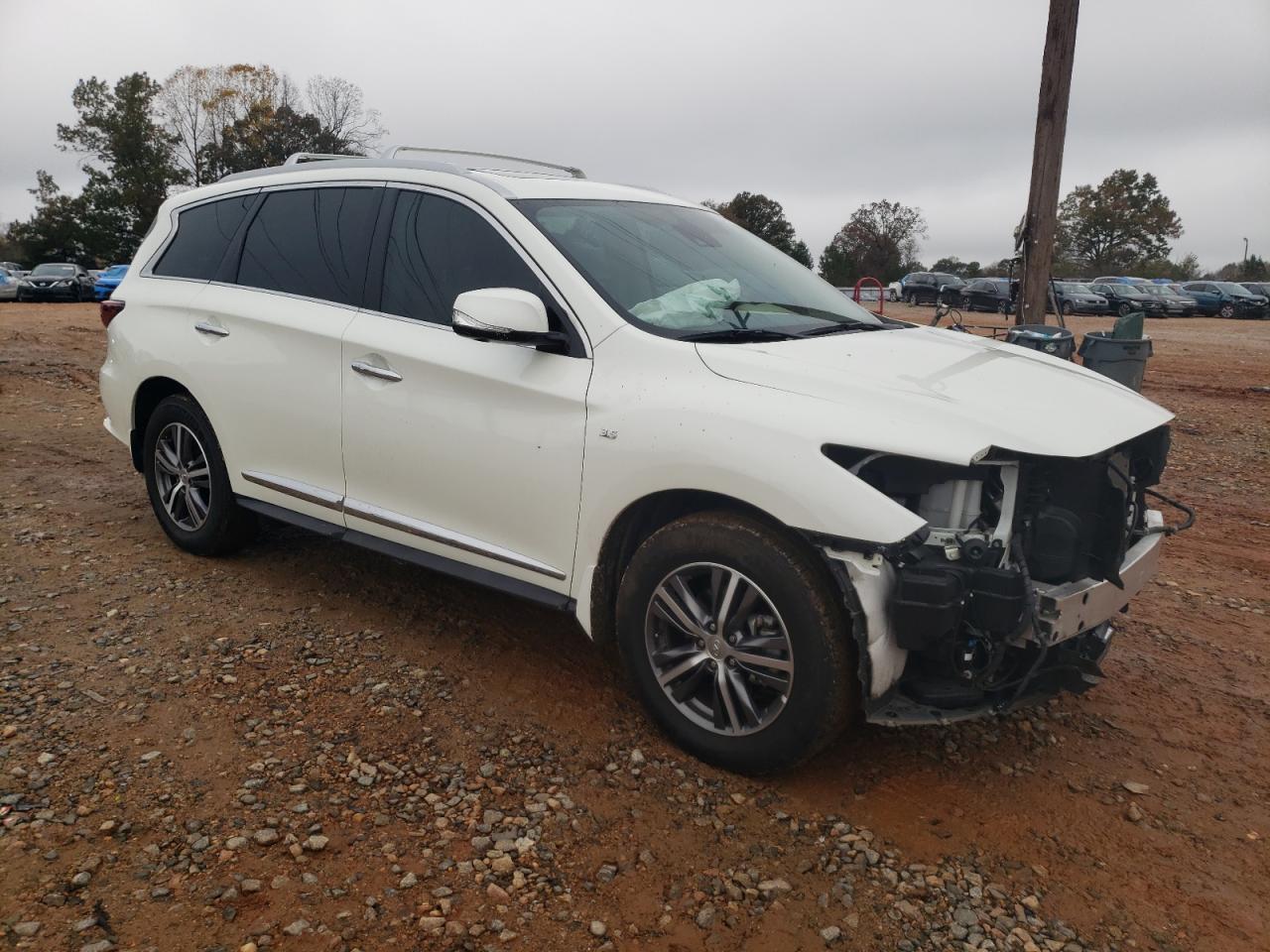 2020 Infiniti QX60 - Image 4