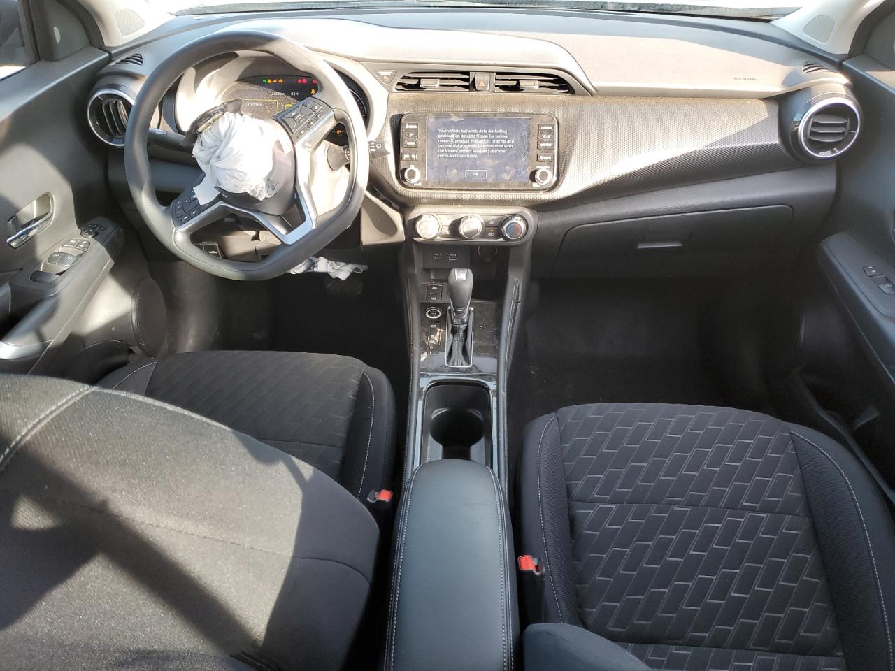 2024 Nissan Kicks - Image 8
