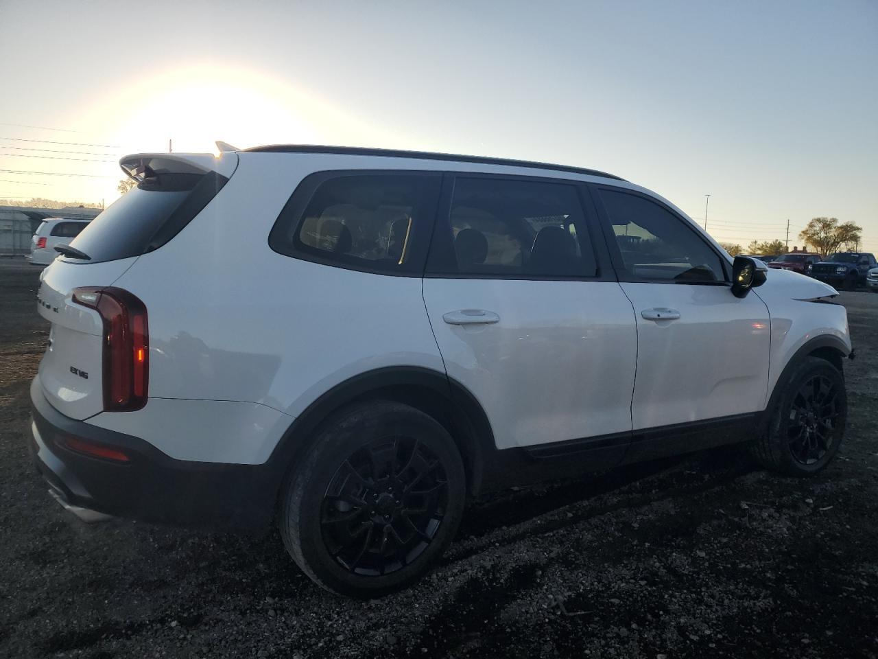 2021 Kia Telluride - Image 3