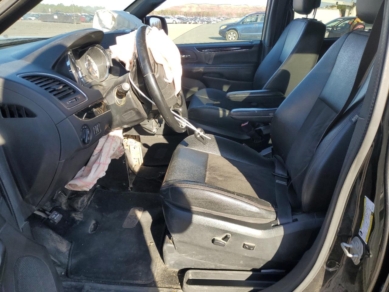 2019 Dodge Caravan - Image 7