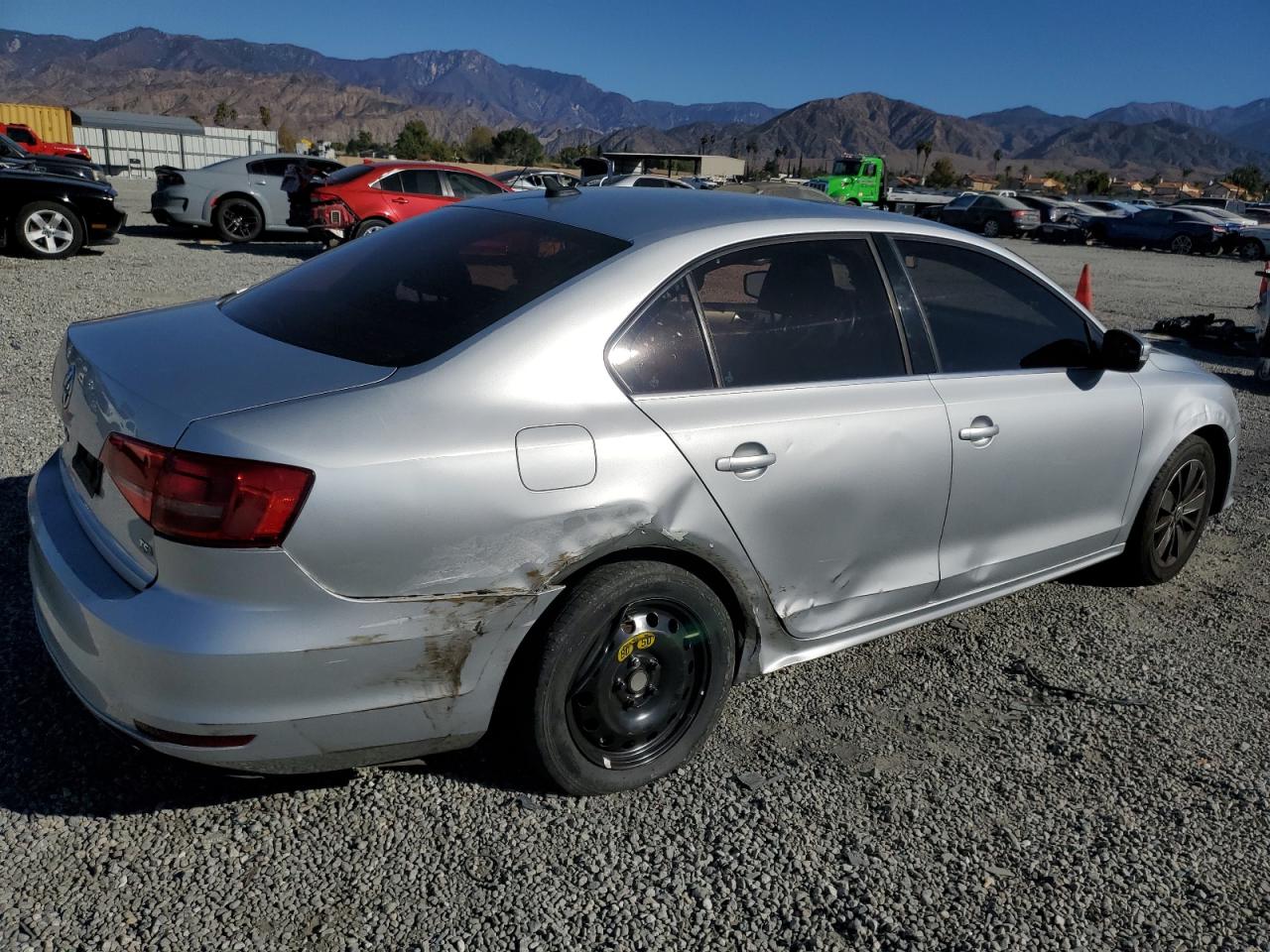 2015 Volkswagen Jetta - Image 3