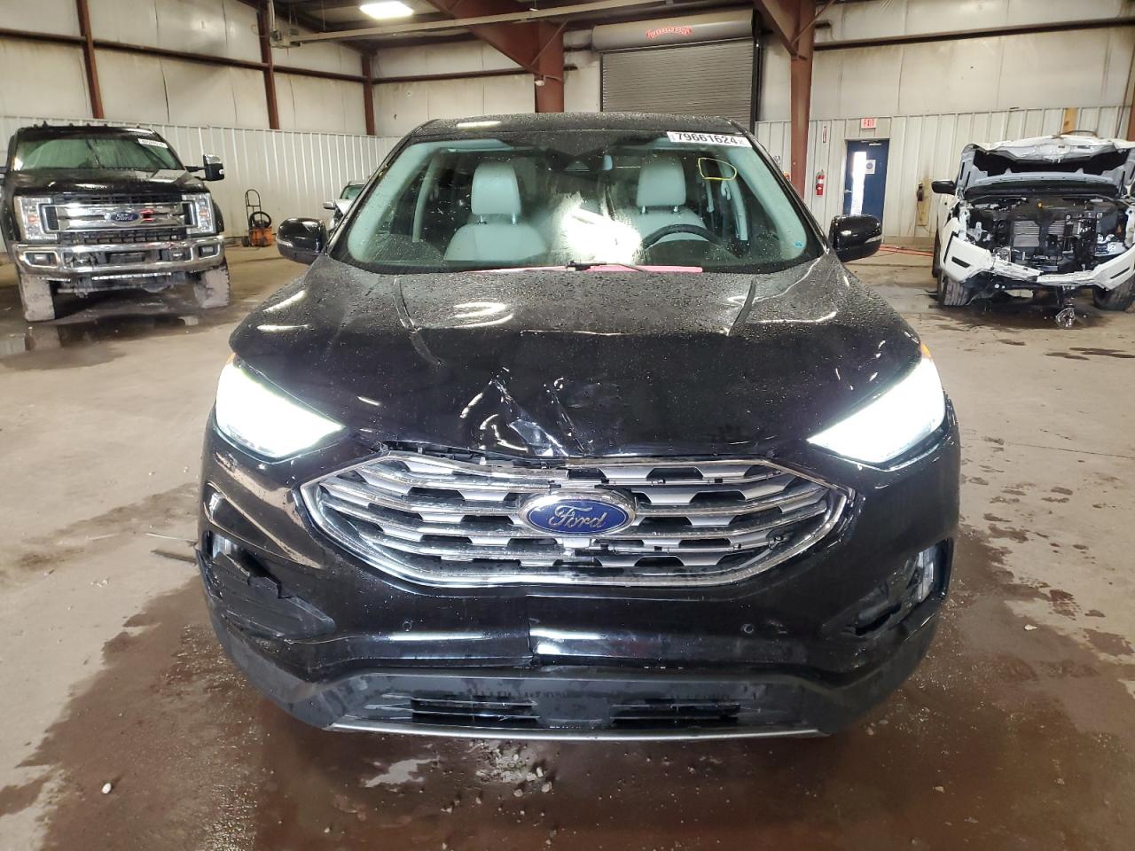 2022 Ford Edge - Image 5