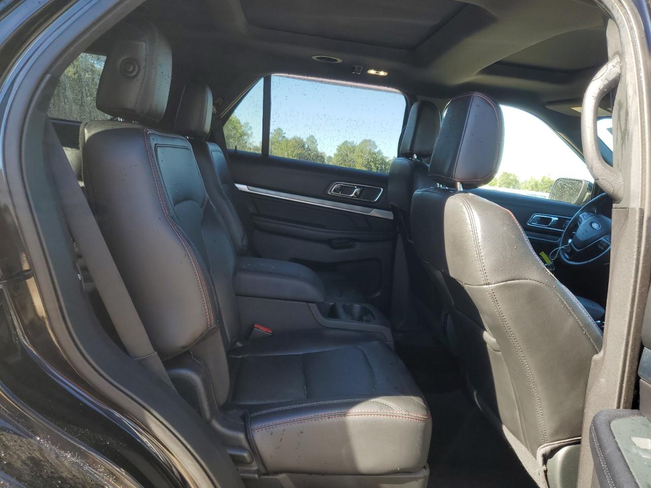 2018 Ford Explorer - Image 11