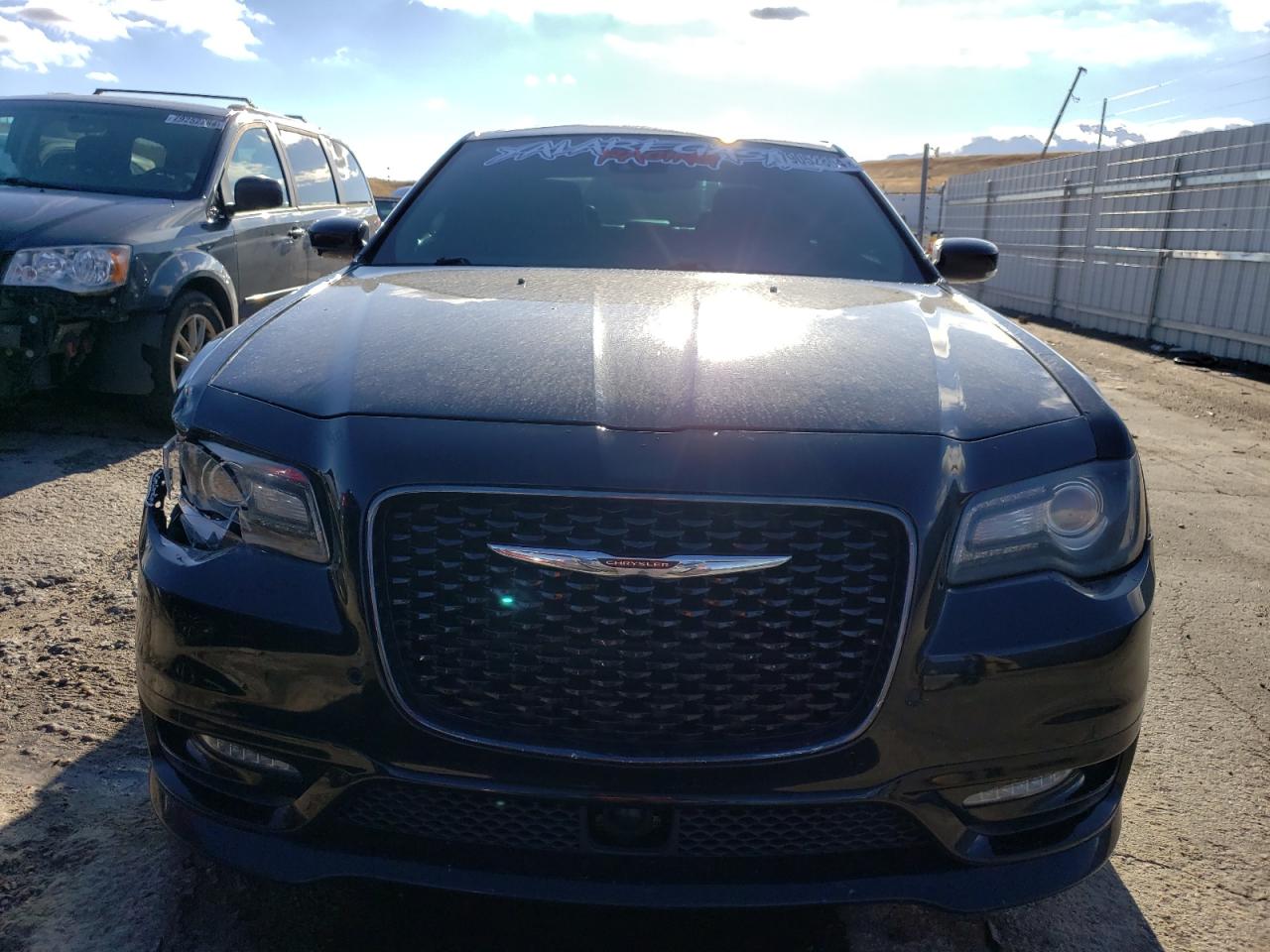 2018 Chrysler 300 - Image 5
