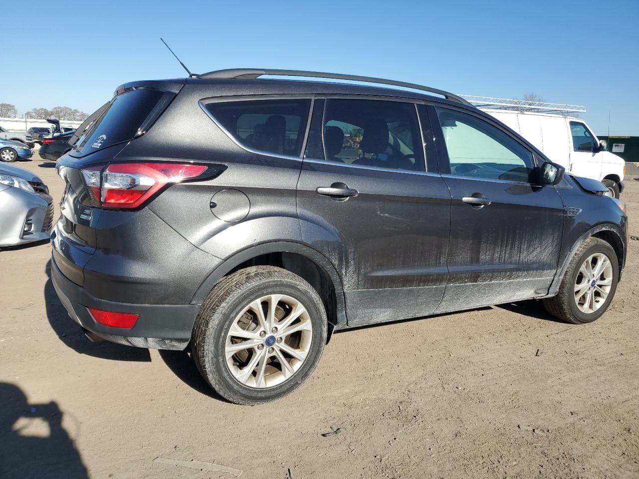 2018 Ford Escape - Image 3