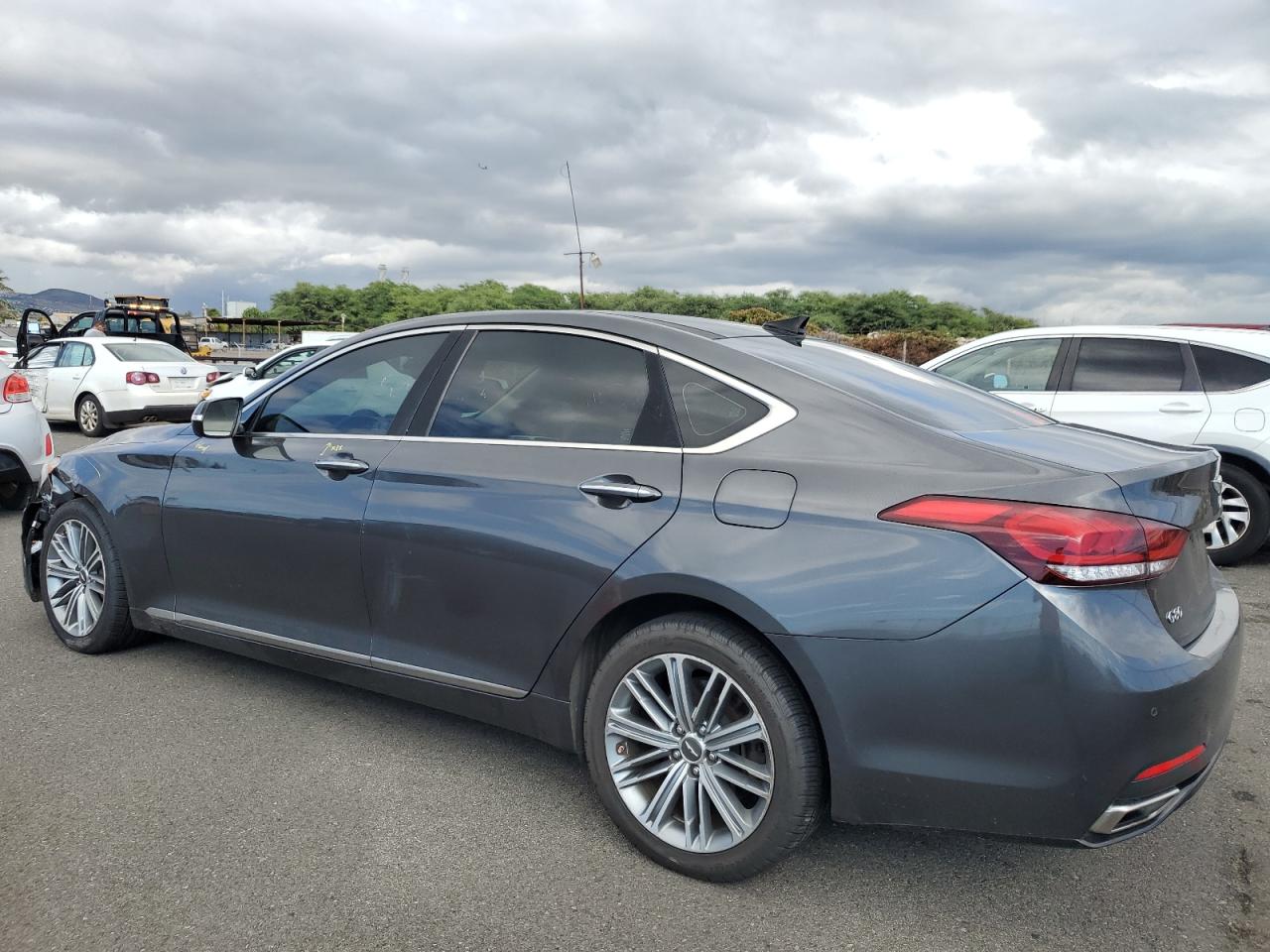 VIN KMHGN4JE2JU216049 2018 GENESIS G80 no.2