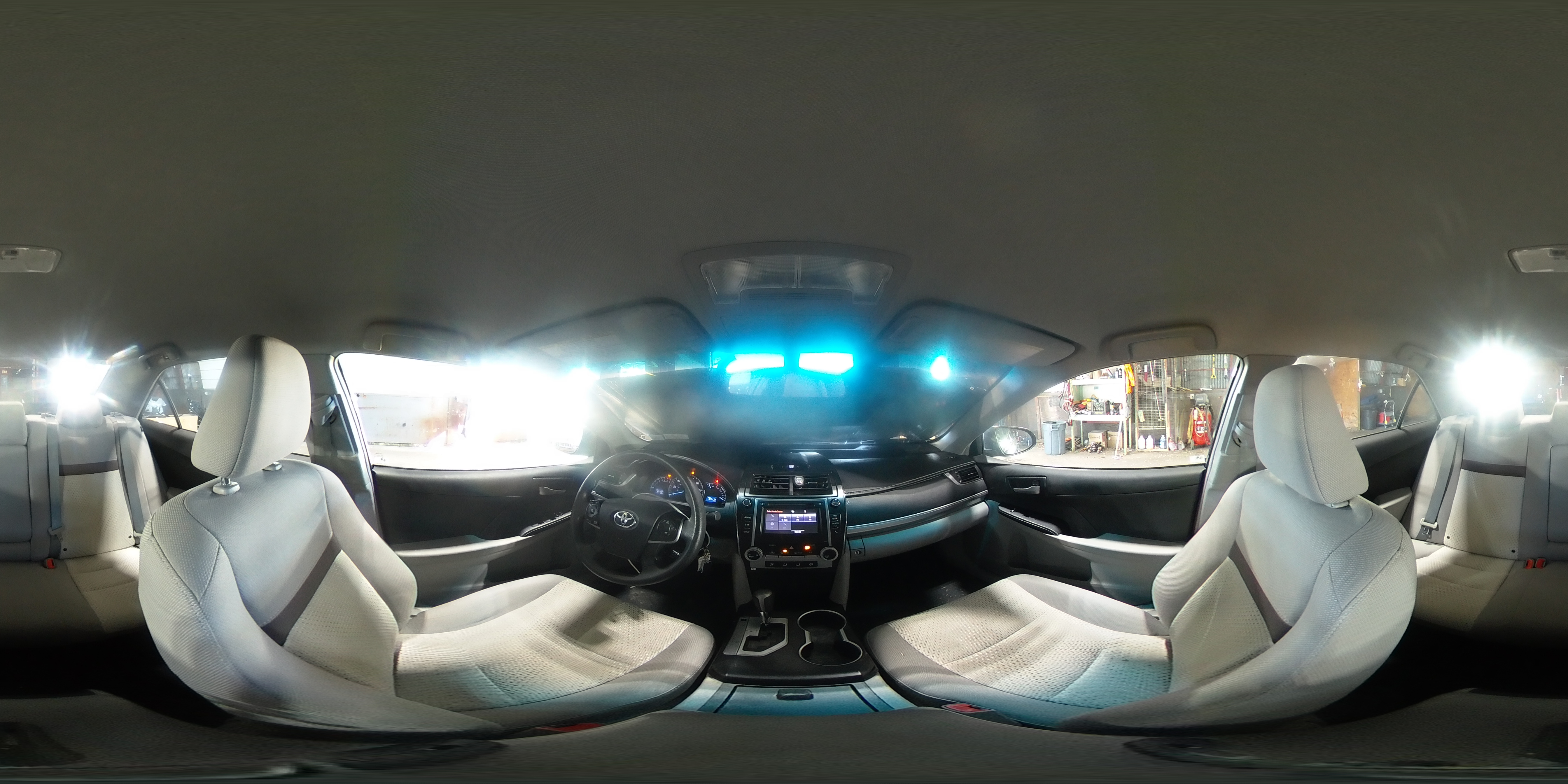 2014 Toyota Camry - Image 13