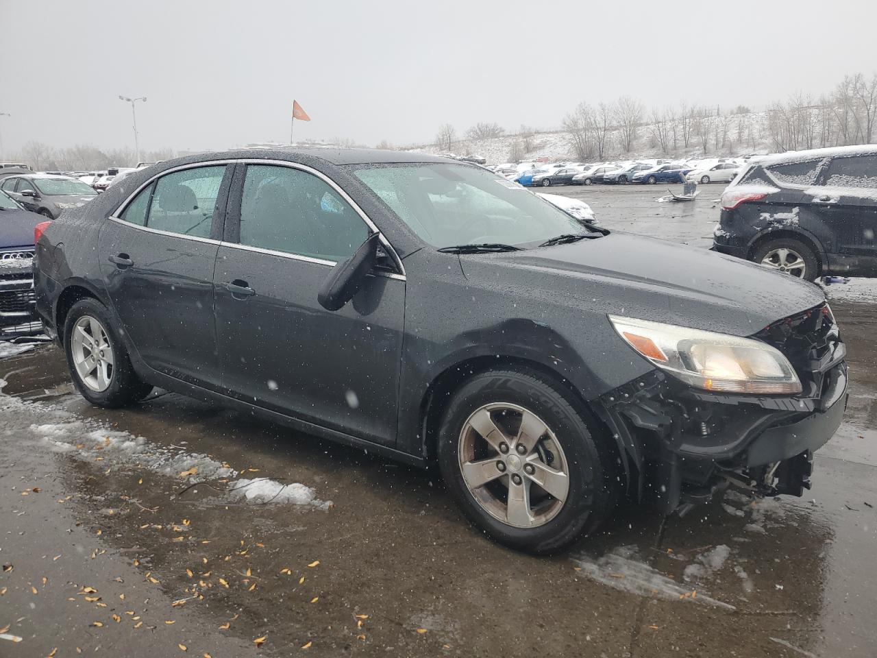 VIN 1G11B5SA1GU108981 2016 CHEVROLET MALIBU no.4