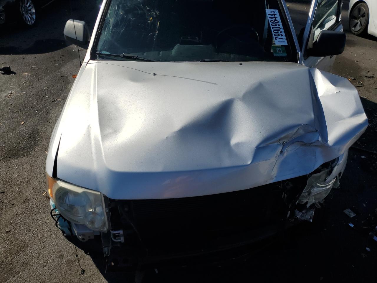 2010 Ford Escape - Image 14