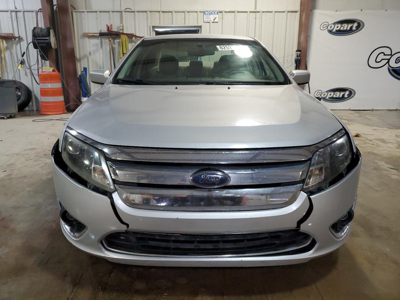 2010 Ford Fusion - Image 5